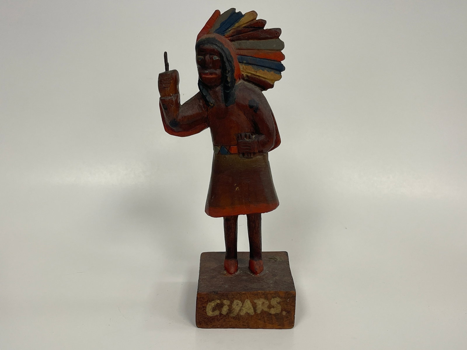 COUNTERTOP INDIAN “CIGARS?? FIGURE (1 of 4)