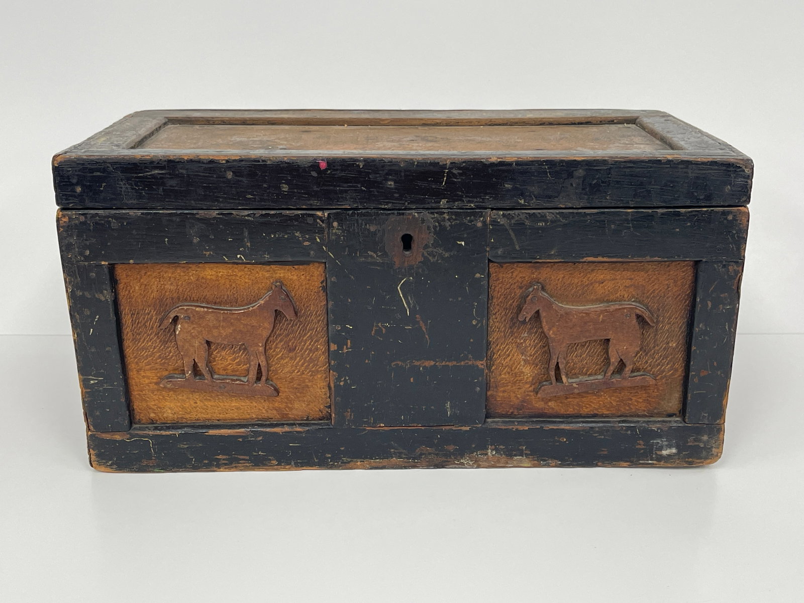 CARVED HORSES DOCUMENT BOX: CARVED HORSES DOCUMENT BOX 19TH C, PINE, ORIGINAL PAINT & CONDITION.
