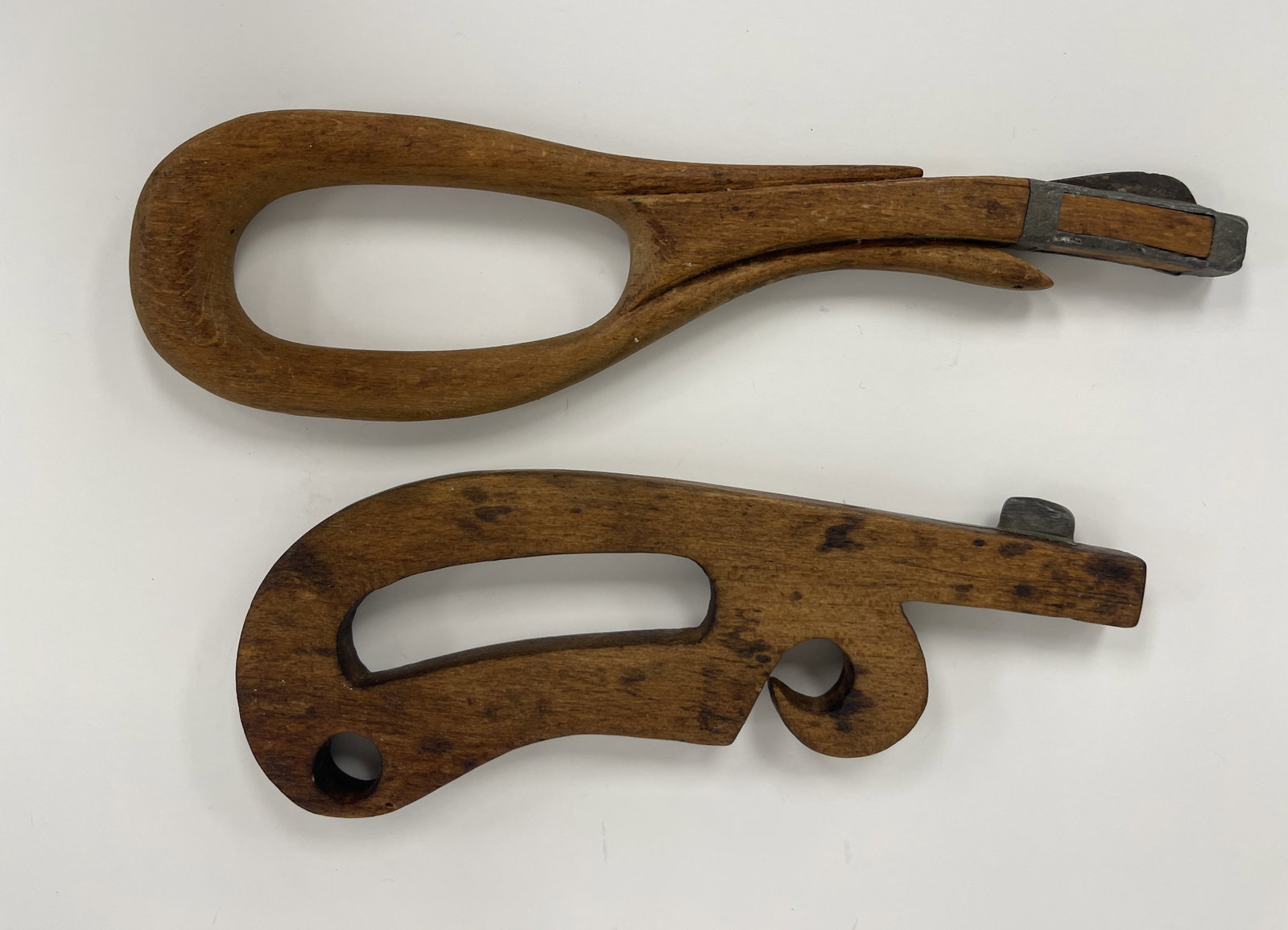 2 PIERCED HANDLE MACKEREL PLOWS: 2 PIERCED HANDLE MACKEREL PLOWS 19TH C, EXCELLENT CONDITION.