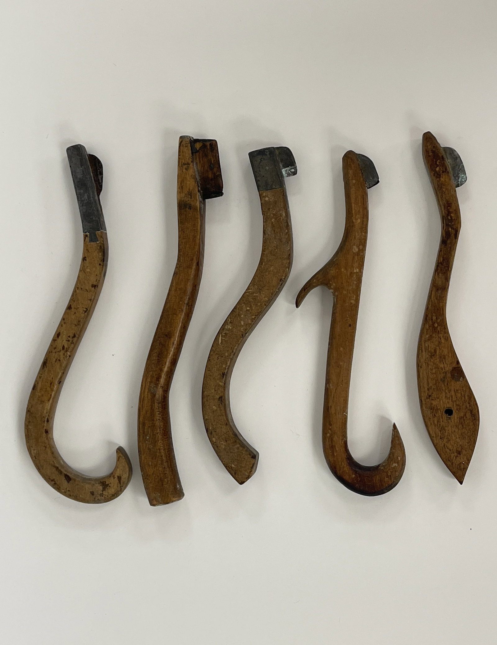 GROUP OF FIVE MACKEREL PLOWS: GROUP OF FIVE MACKEREL PLOWS 19TH C, EXCELLENT CONDITION.