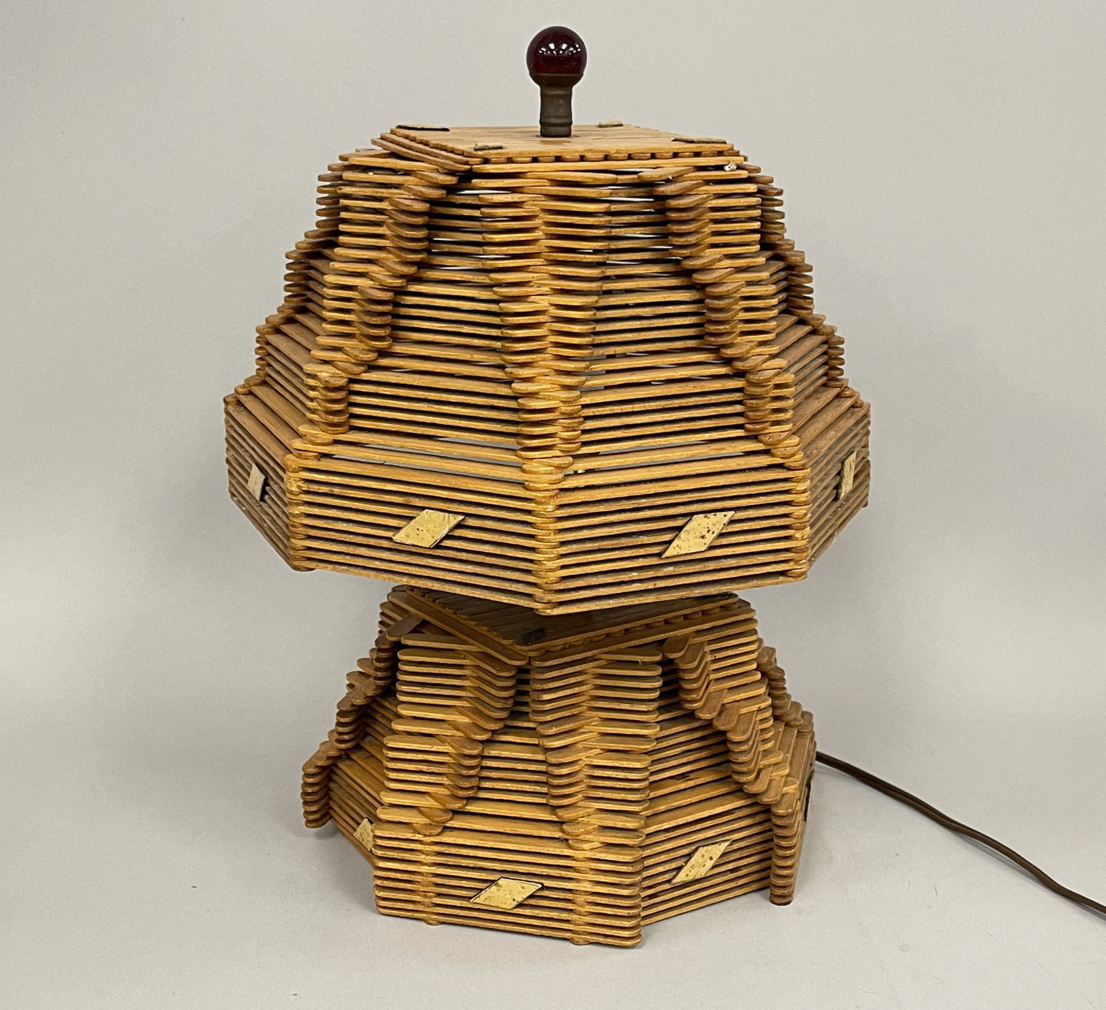 POPSICLE STICK TABLE LAMP - 4