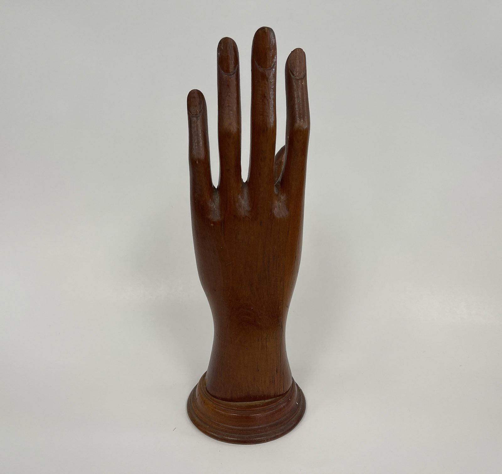 CARVED HAND ARTIST’S MODEL - 2