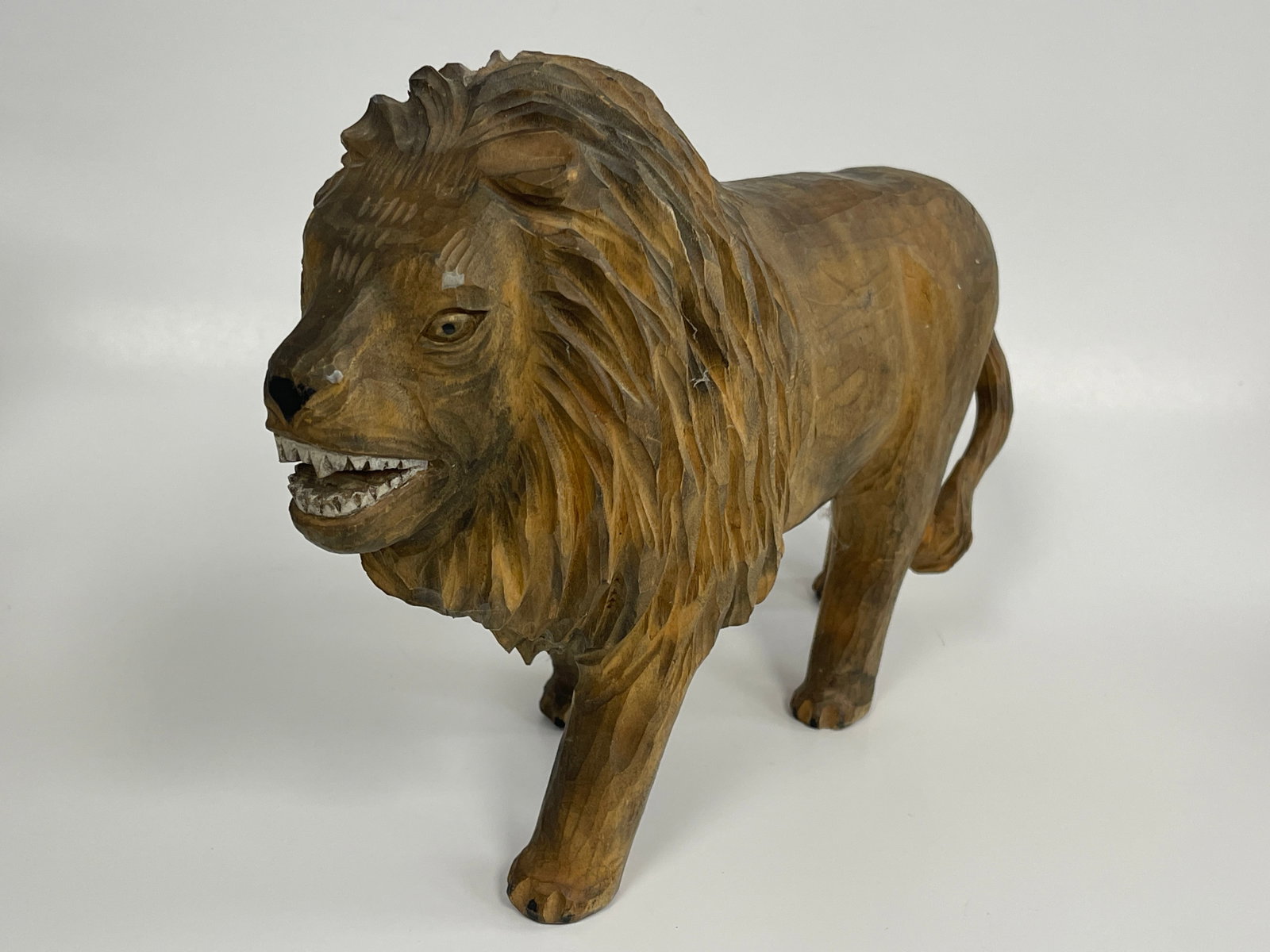 CARVED LION - 3