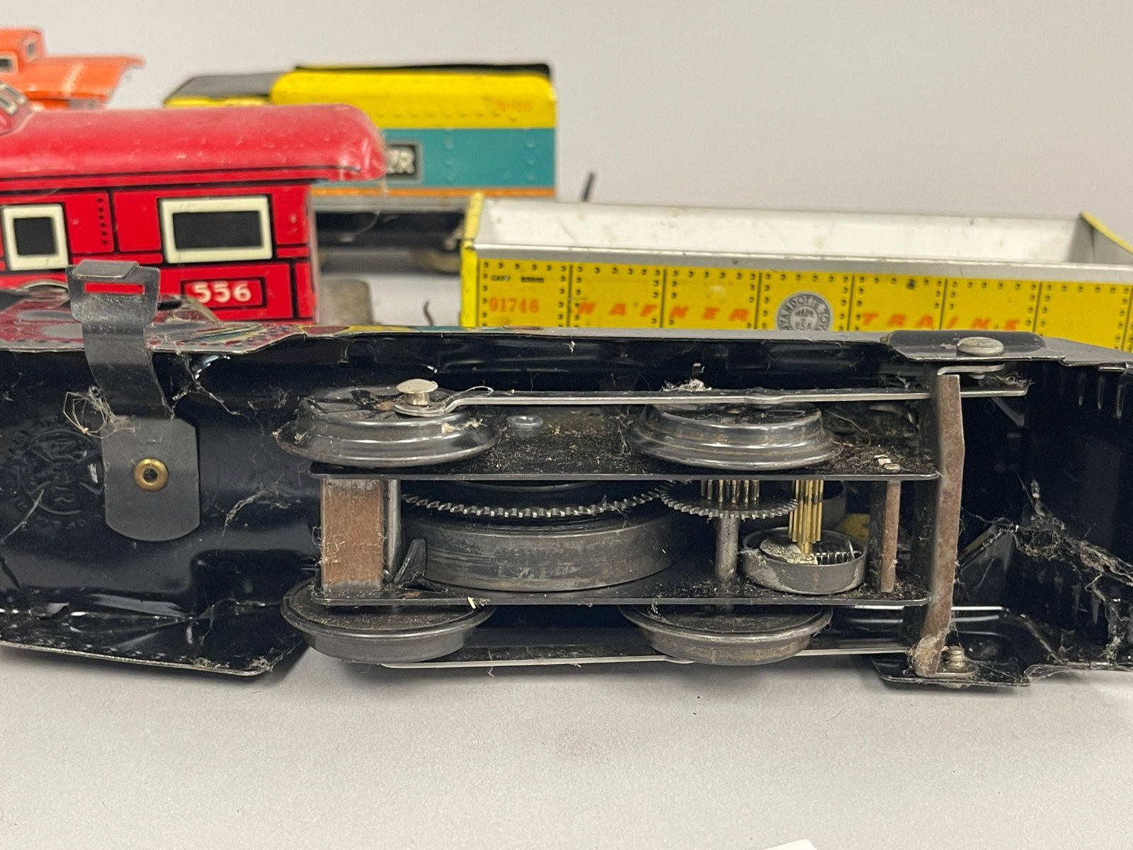 5 PIECE TOY TRAIN - 5