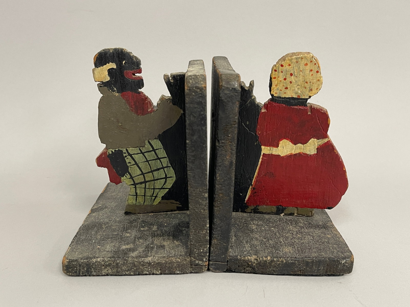 BLACK COUPLE BOOKENDS - 2