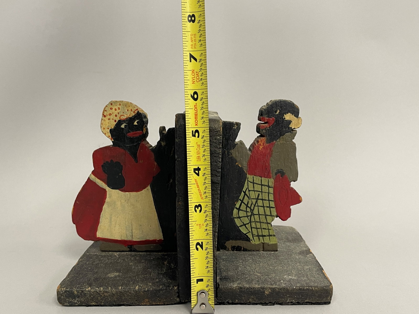 BLACK COUPLE BOOKENDS - 4