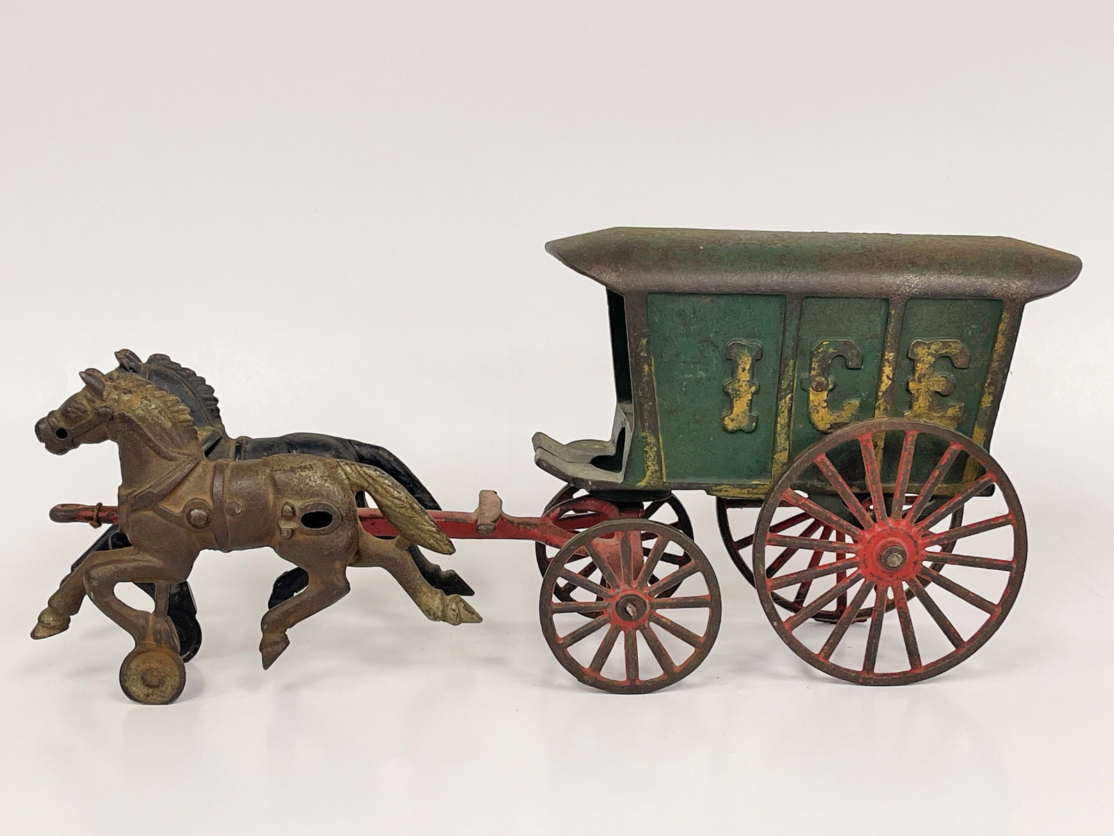 ICE WAGON TOY - 2
