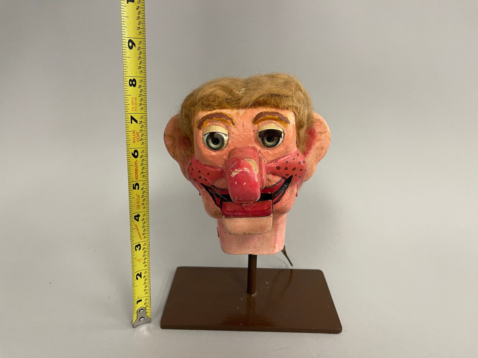 COLORFUL PUPPET HEAD - 6