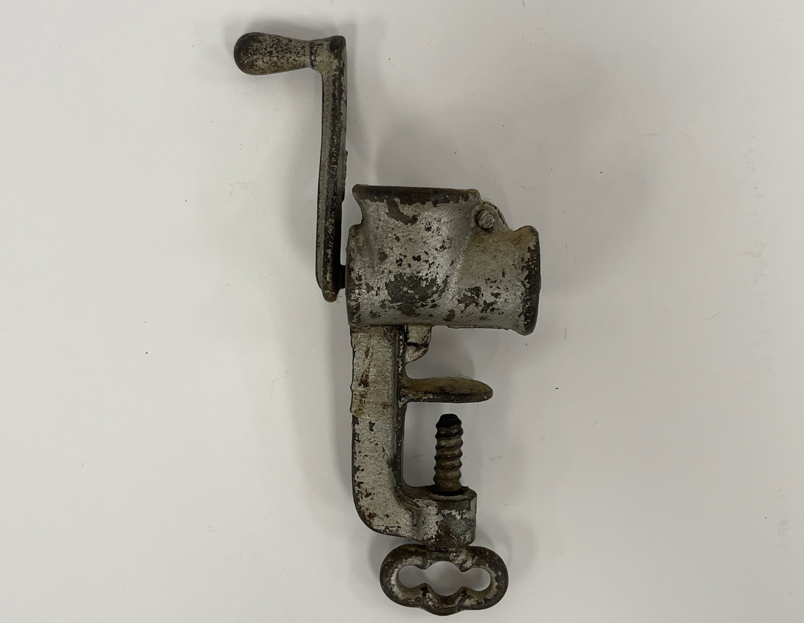 MINIATURE TABLETOP FOOD GRINDER TOY: MINIATURE TABLETOP FOOD GRINDER TOY C 1900, CAST IRON, ORIGINAL PAINT, EXCELLENT CONDITION