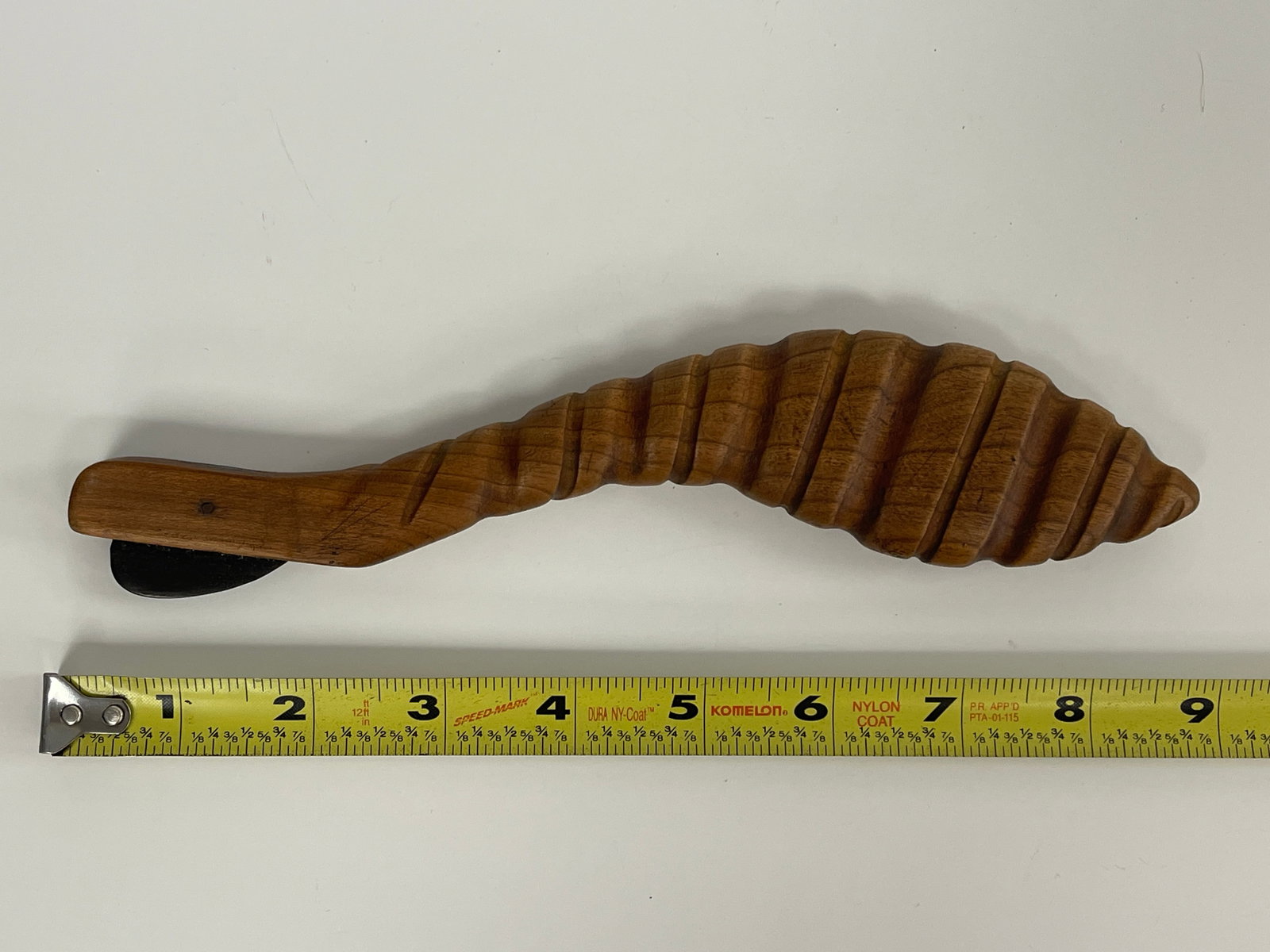 CORNUCOPIA CARVED MACKEREL PLOW - 3