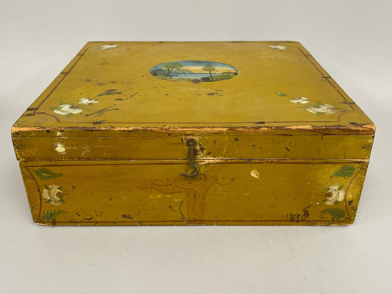 SCHOOLGIRL DECORATED DOCUMENTS BOX (1 of 6)