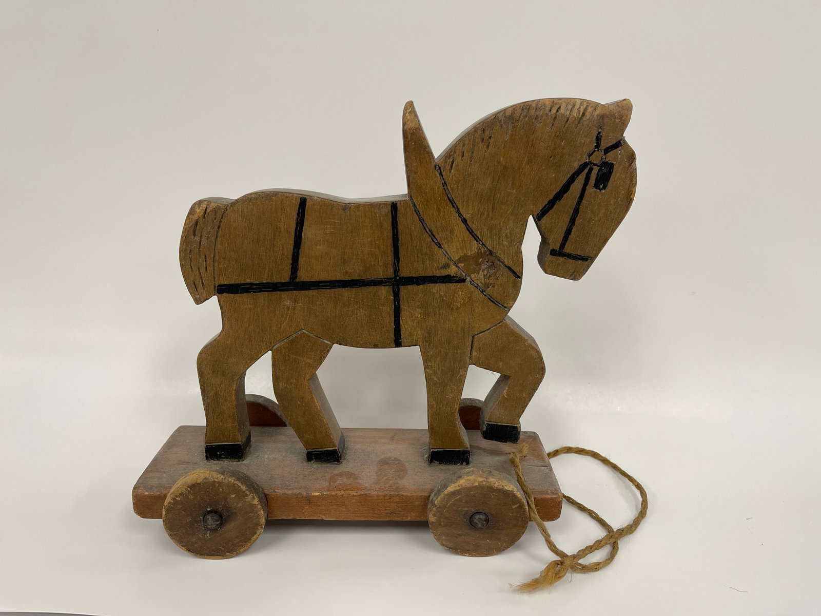 HORSE PULL TOY - 2