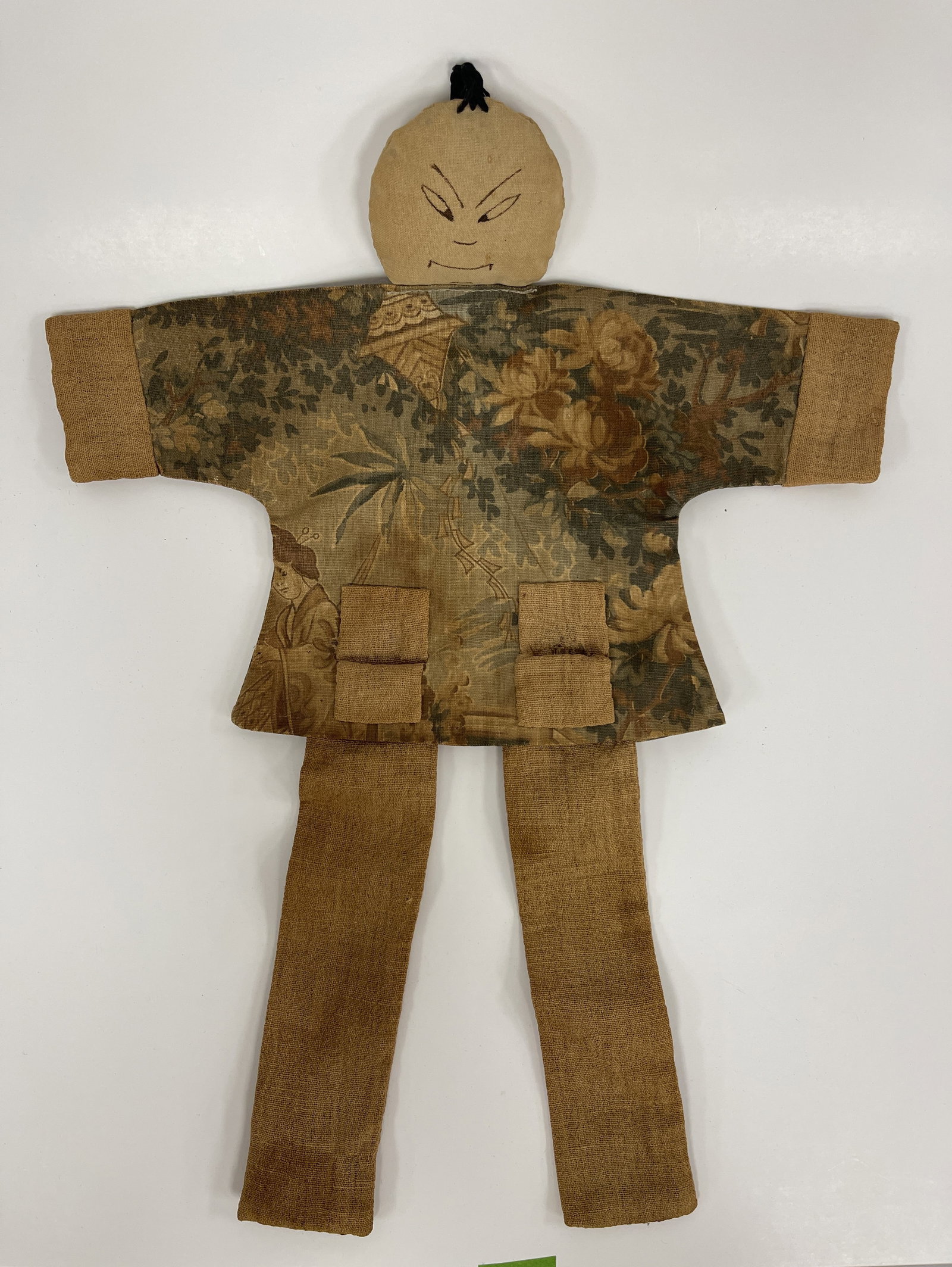 EARLY CHINESE DOLL (1 of 3)