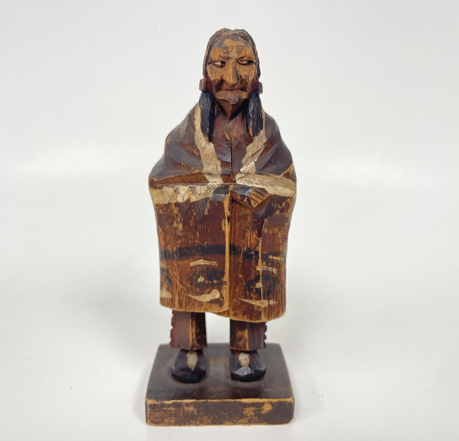 NATIVE AMERICAN CARVING (1 of 3)