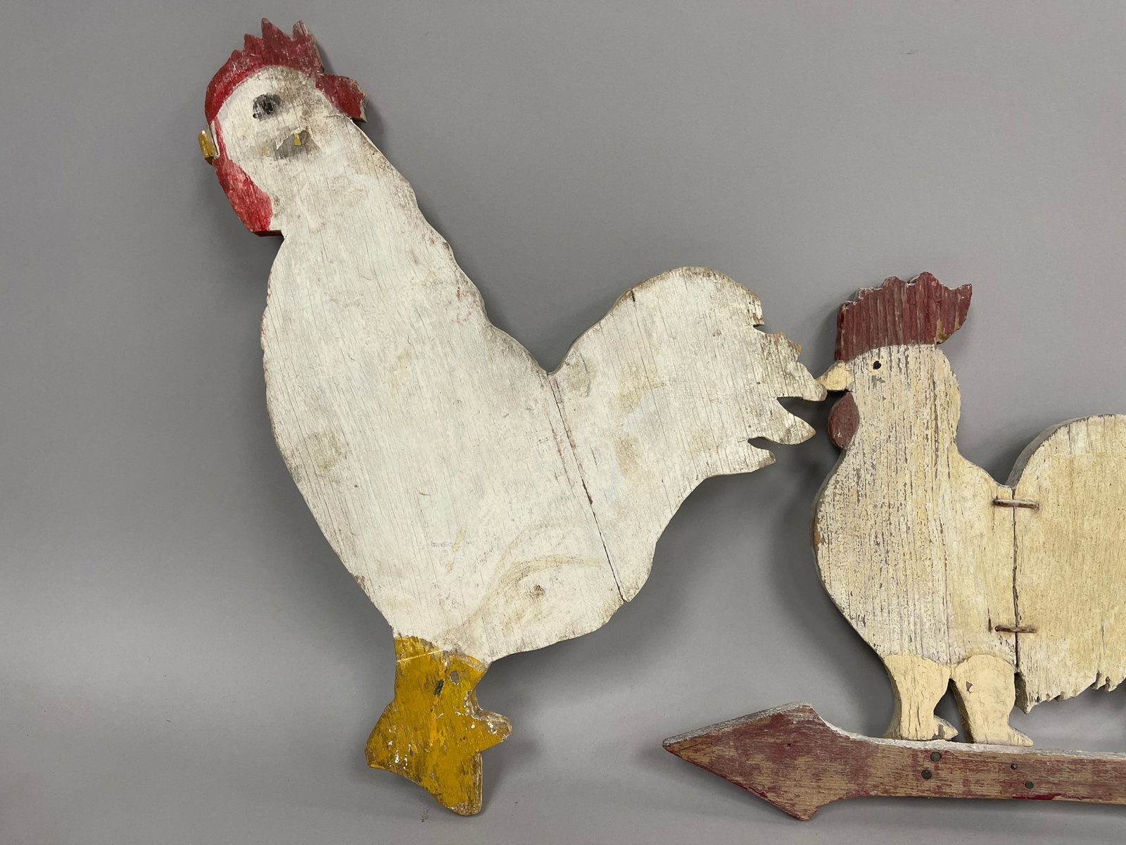 3 FLAT CARVED ANIMALS - 5