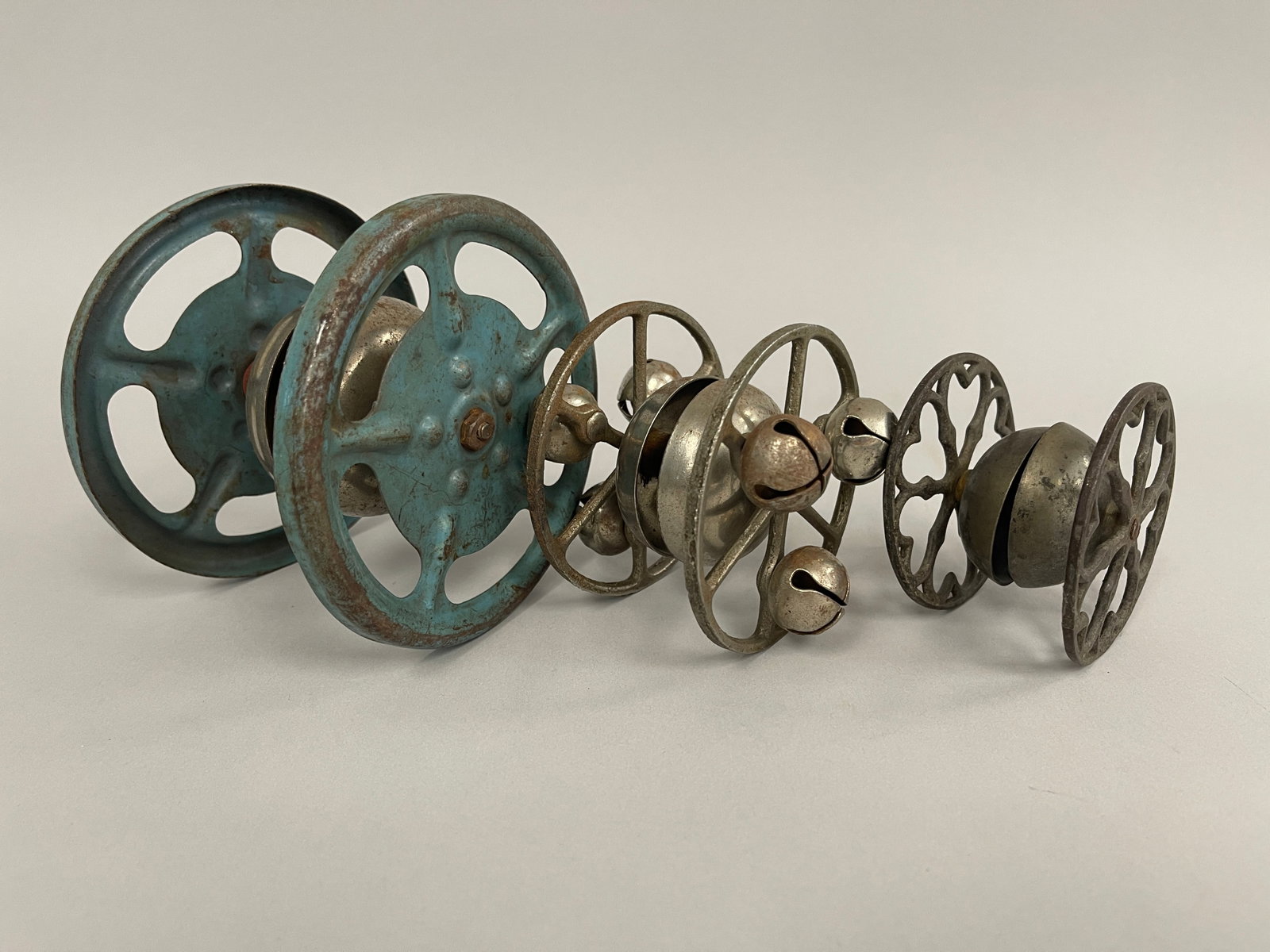 3 WHEELED BELL TOYS (1 of 4)