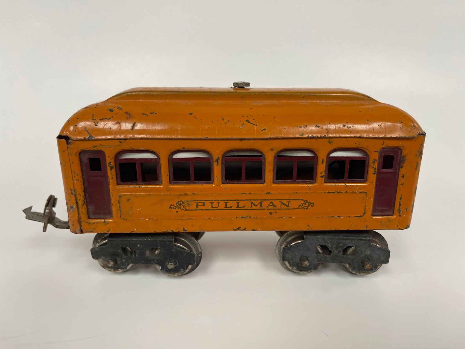 PULLMAN CAR TRAIN TOY: PULLMAN CAR TRAIN TOY LATE 19TH C, PRESSED STEEL, EXCELLENT CONDITION.