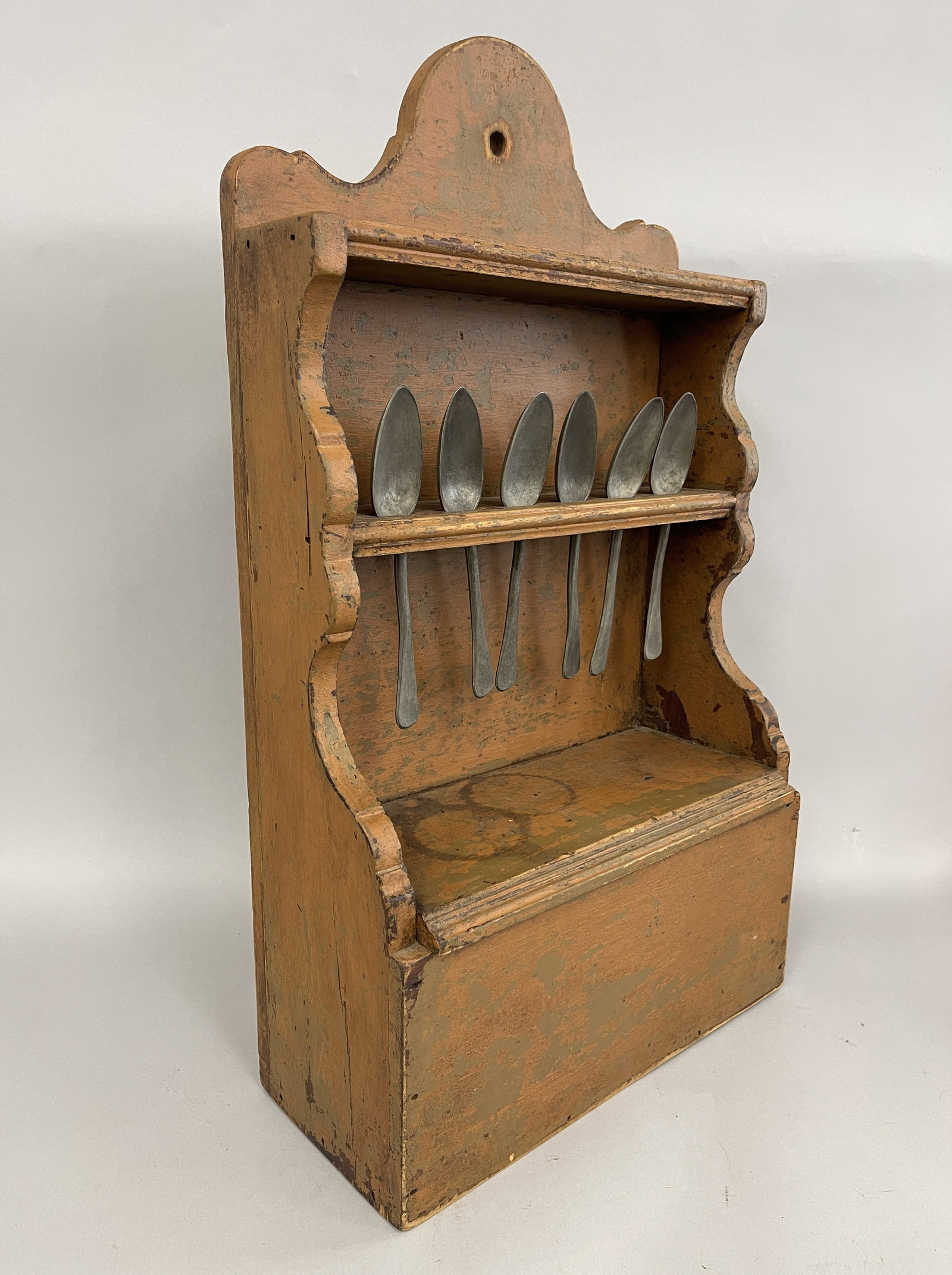 FABULOUS LIDDED WALLBOX SPOON RACK - 2