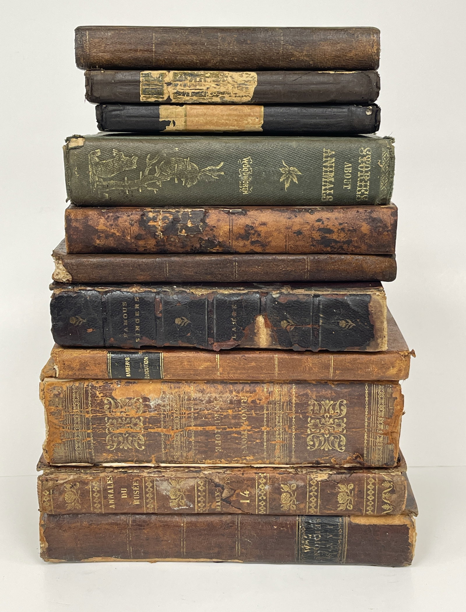 GROUP OF 10 EARLY LEATHER BOOKS: GROUP OF 10 EARLY LEATHER BOOKS