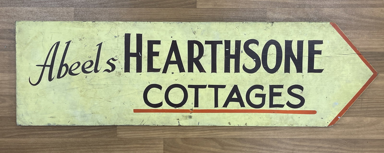 HEARTHSTONE COTTAGE SIGN: HEARTHSTONE COTTAGE SIGN
