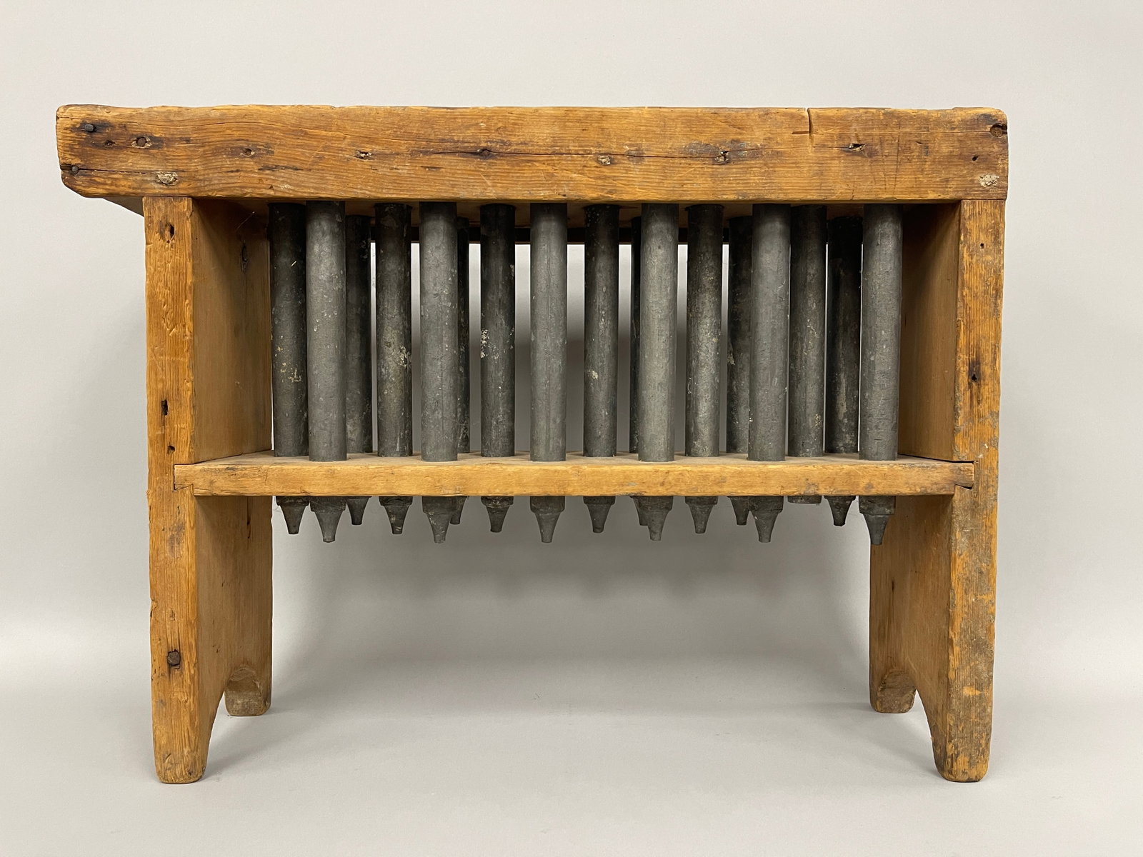 PRIMITIVE WOODEN CANDLE MOLD (1 of 8)