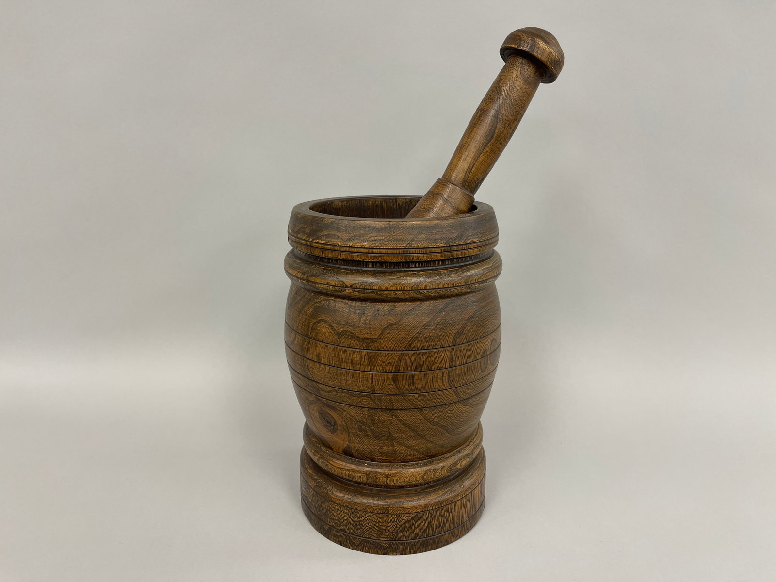 LARGE ELM MORTAR AND PESTLE: LARGE ELM MORTAR AND PESTLE