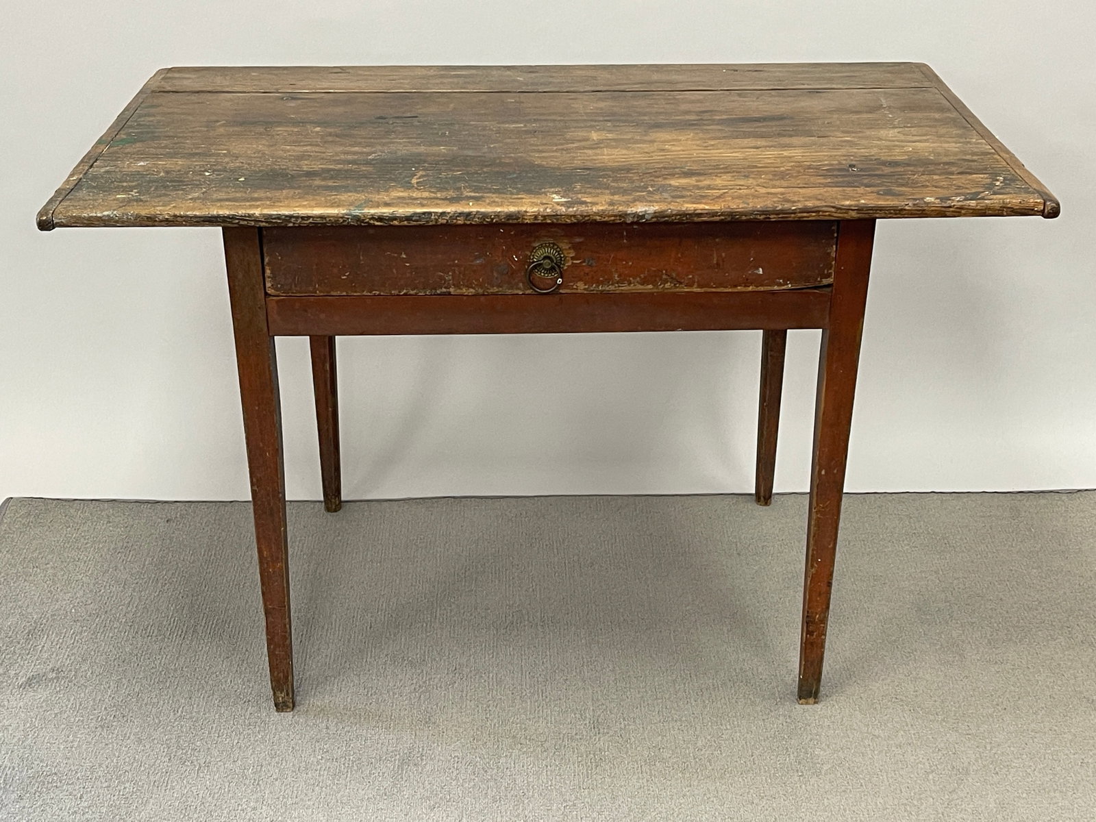 HEPPLEWHITE TABLE IN RED - 2