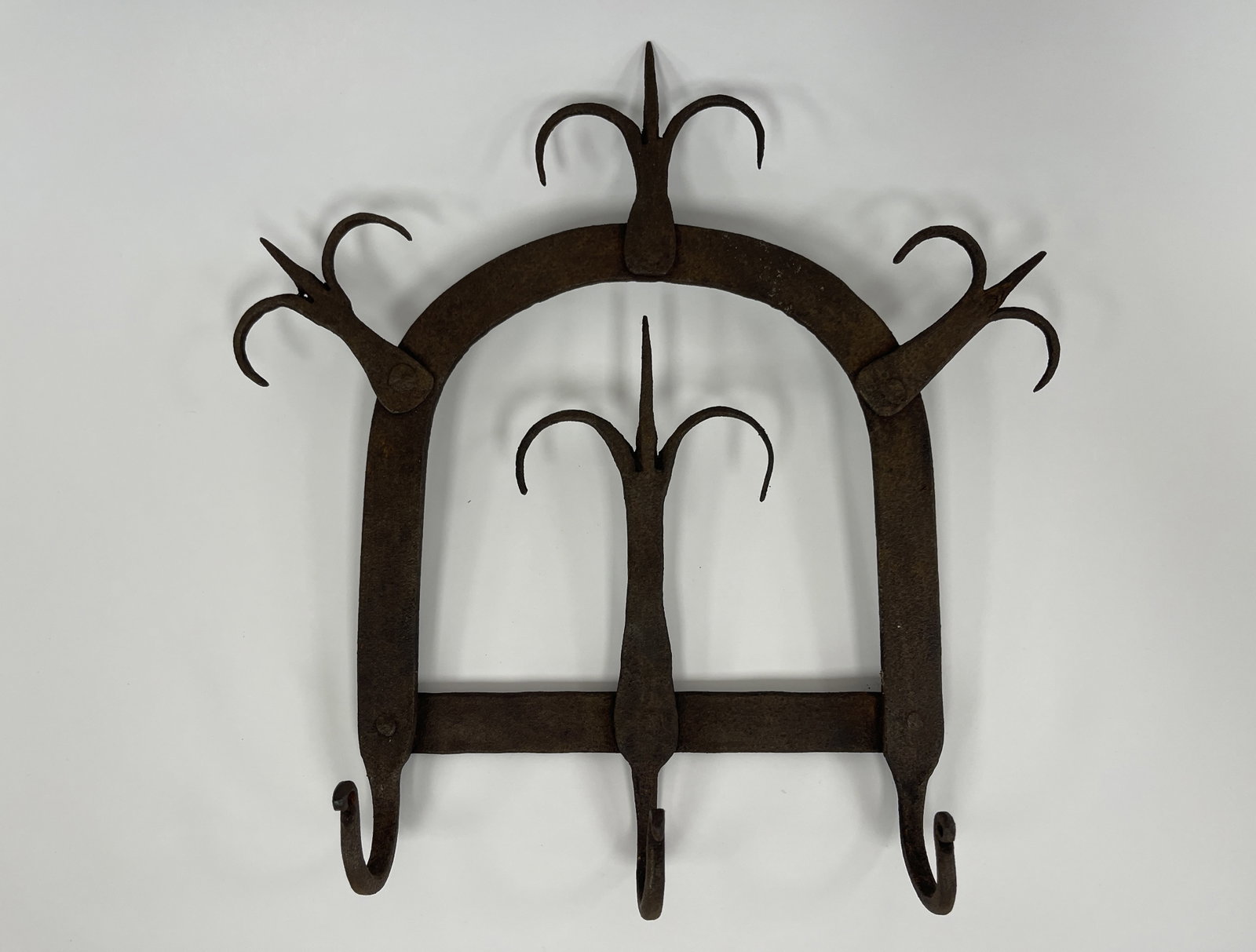 THREE HOOK IRON IMPLEMENT RACK: THREE HOOK IRON IMPLEMENT RACK, GREAT FOR HANGING KEYS