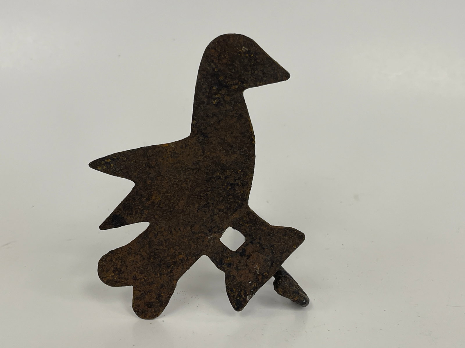 SINGLE STICKING TOMMY BEAM HOOK W/ DUCK FINIAL (1 of 3)