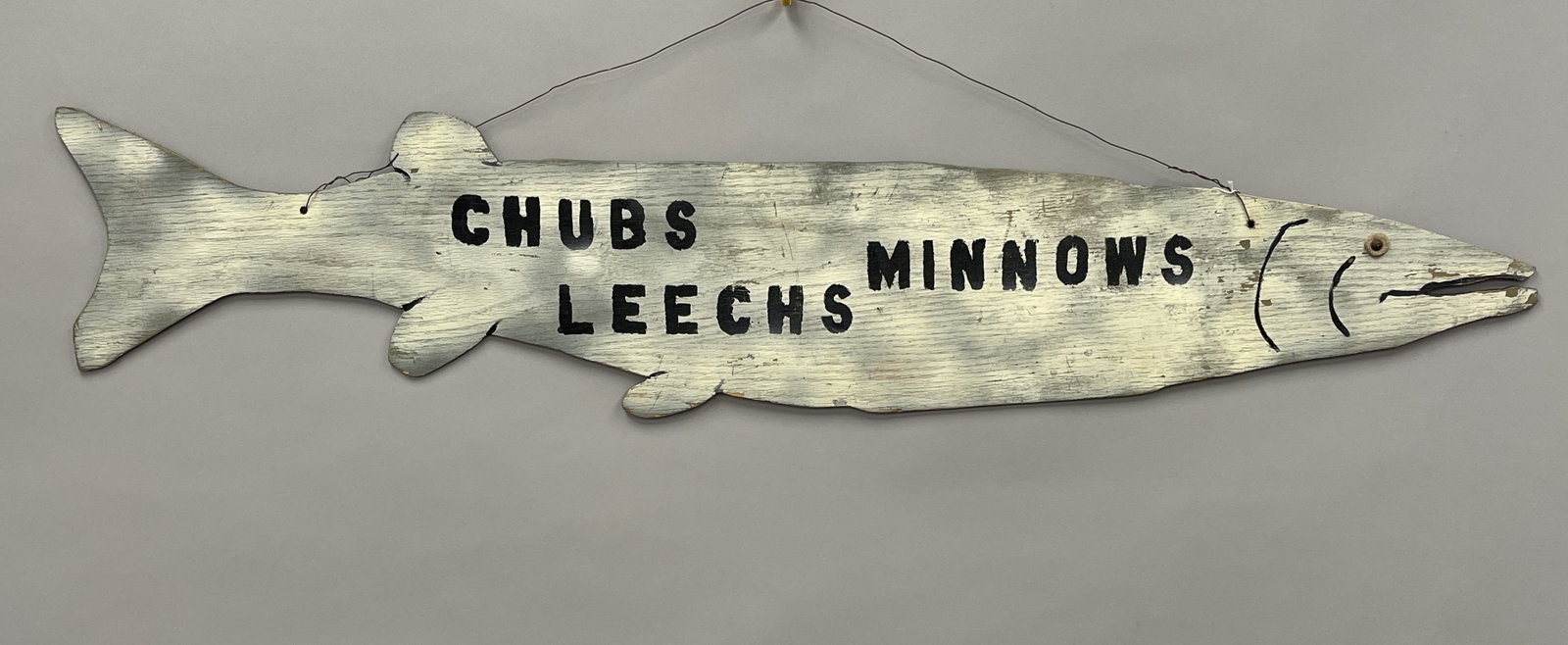 LARGE MINNOW BAIT FISH SIGN (1 of 2)