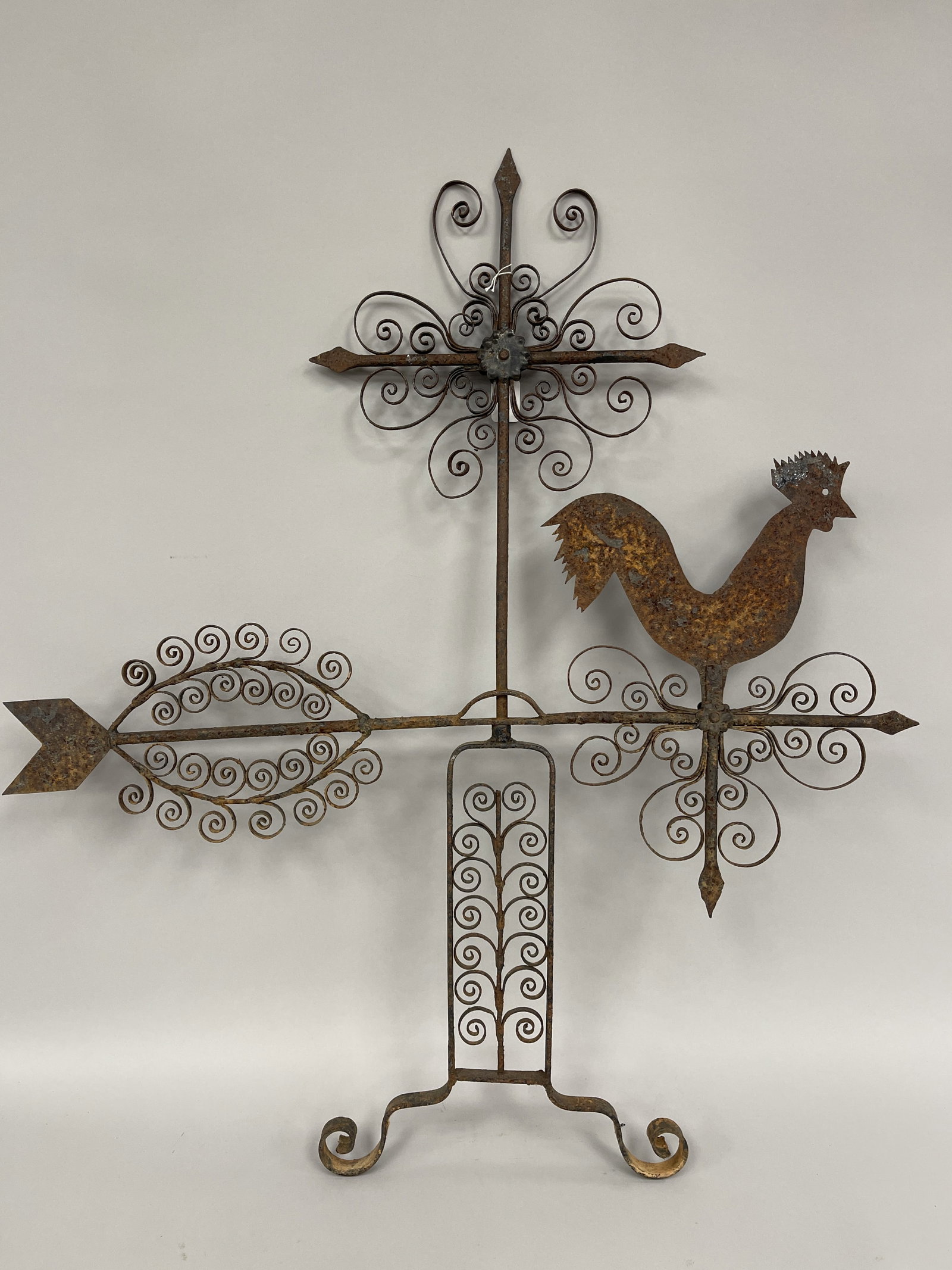 LARGE IRON ROOSTER WEATHERVANE: LARGE IRON ROOSTER WEATHERVANE