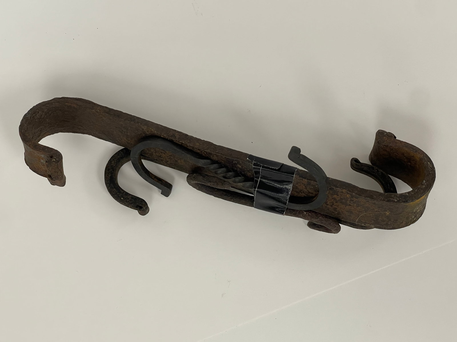GROUP OF FOUR BLACKSMITH MADE FIREPLACE S-HOOKS (1 of 3)
