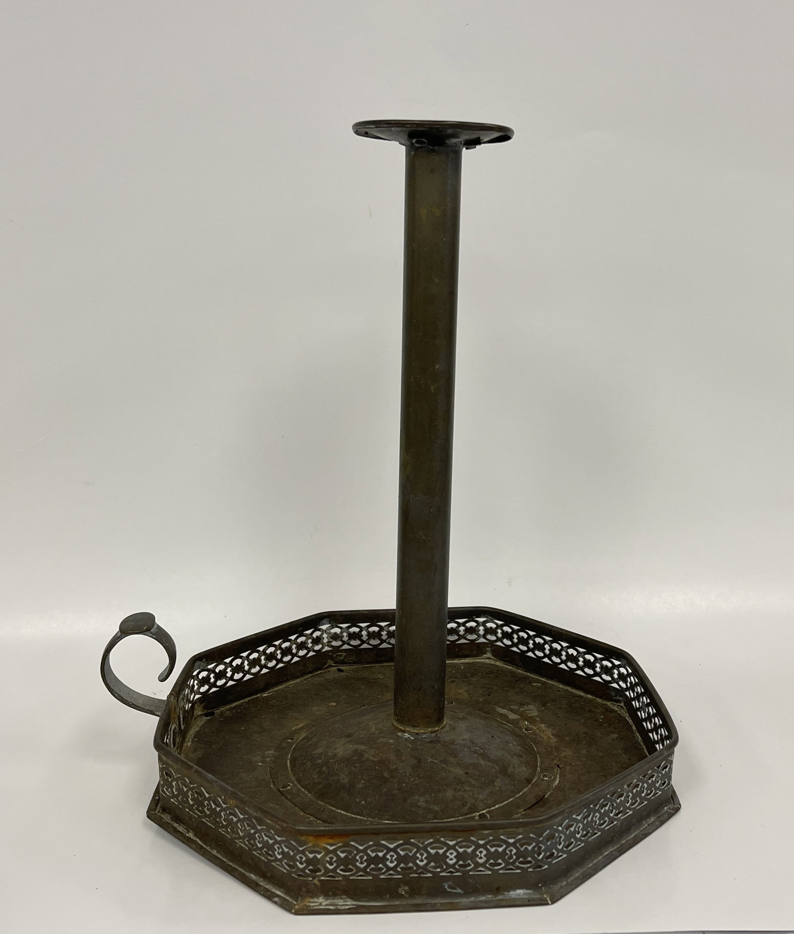 EARLY BRASS TRAY-BASE CANDLESTICK (1 of 4)