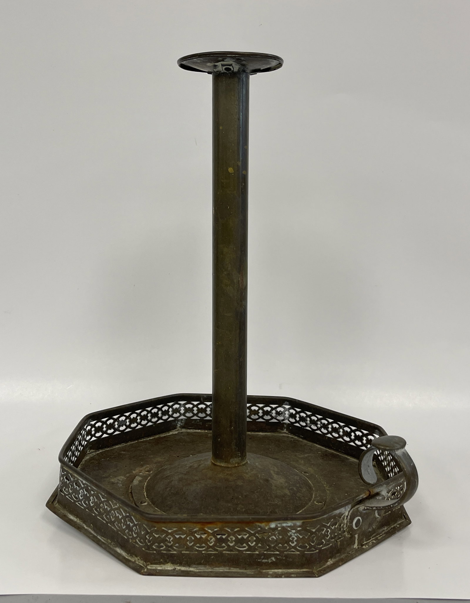 EARLY BRASS TRAY-BASE CANDLESTICK - 4