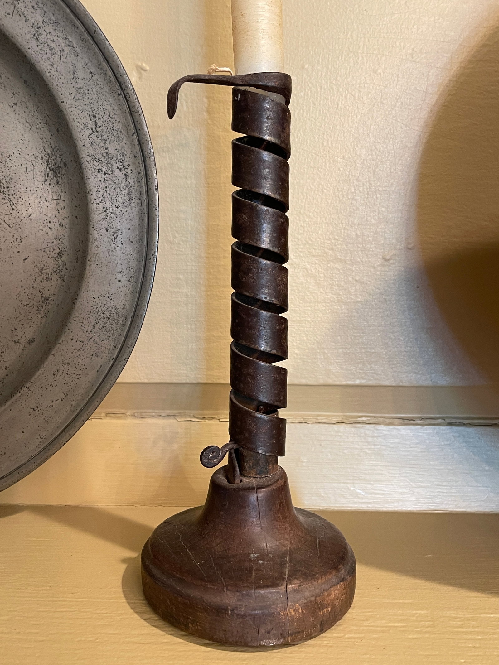 18TH C TWIST UP CANDLE STICKS: 18TH C TWIST UP CANDLESTICKS 8"