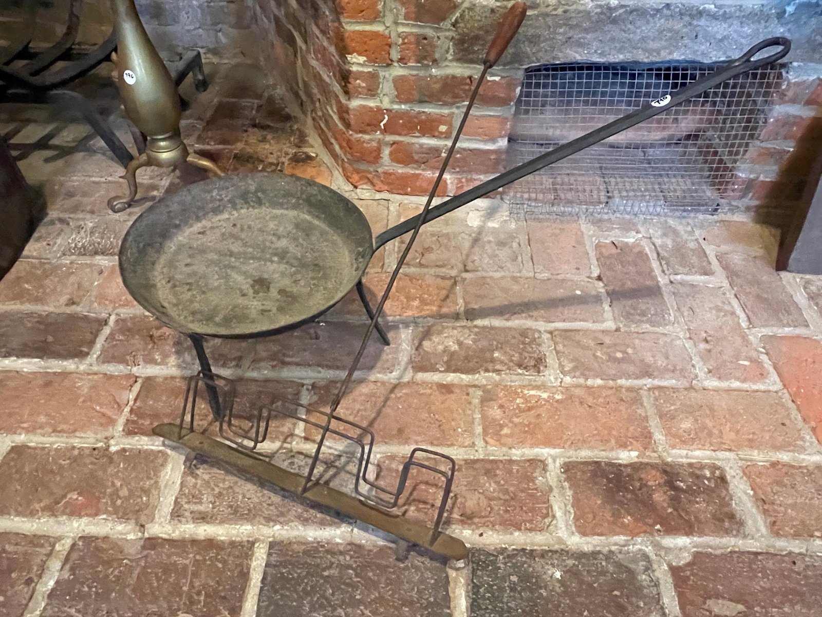 18TH C IRON PAN WITH HANDLE & IRON TOASTER: 18TH C IRON PAN WITH HANDLE 11" X 7" X 28" & IRON TOASTER