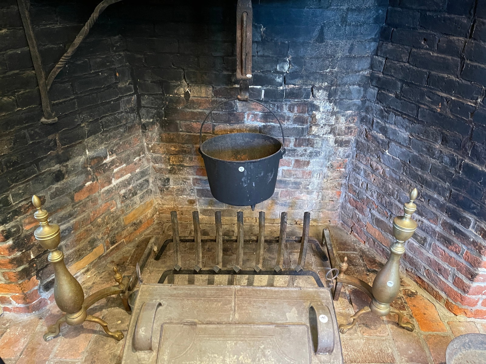 18TH C. BRASS ANDIRONS (1 of 3)