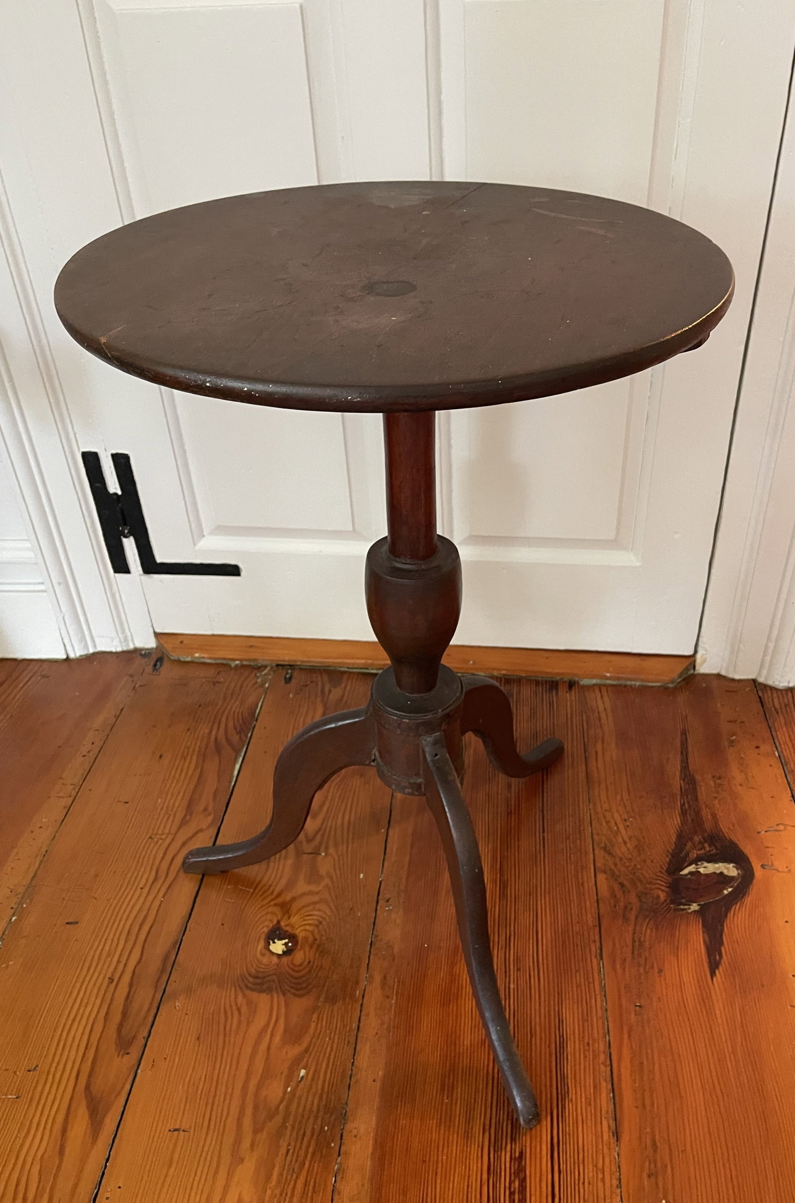 CANDLE STAND: CANDLE STAND 17" X 28"