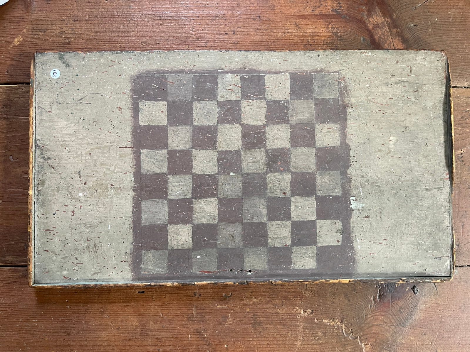 CHECKERBOARD: CHECKERBOARD 18" X 32"