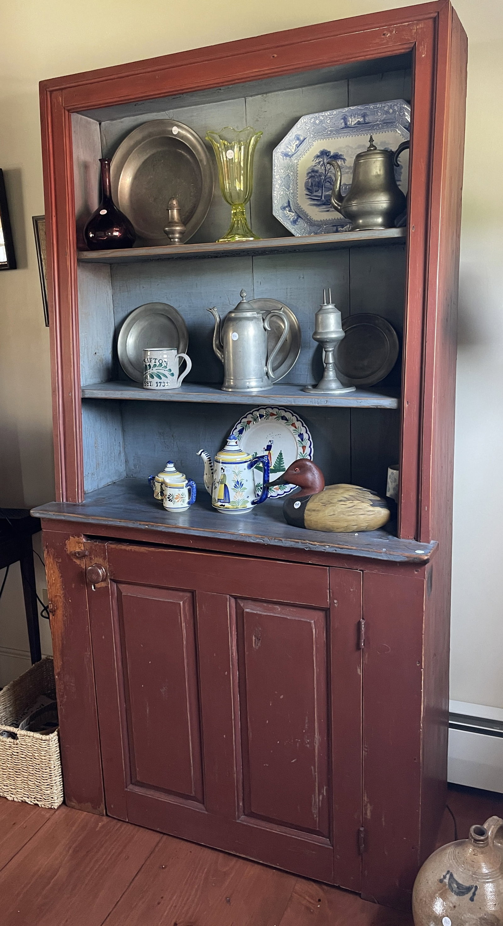 RED PAINTED CAN'T BACK STEPBACK CUPBOARD - 4