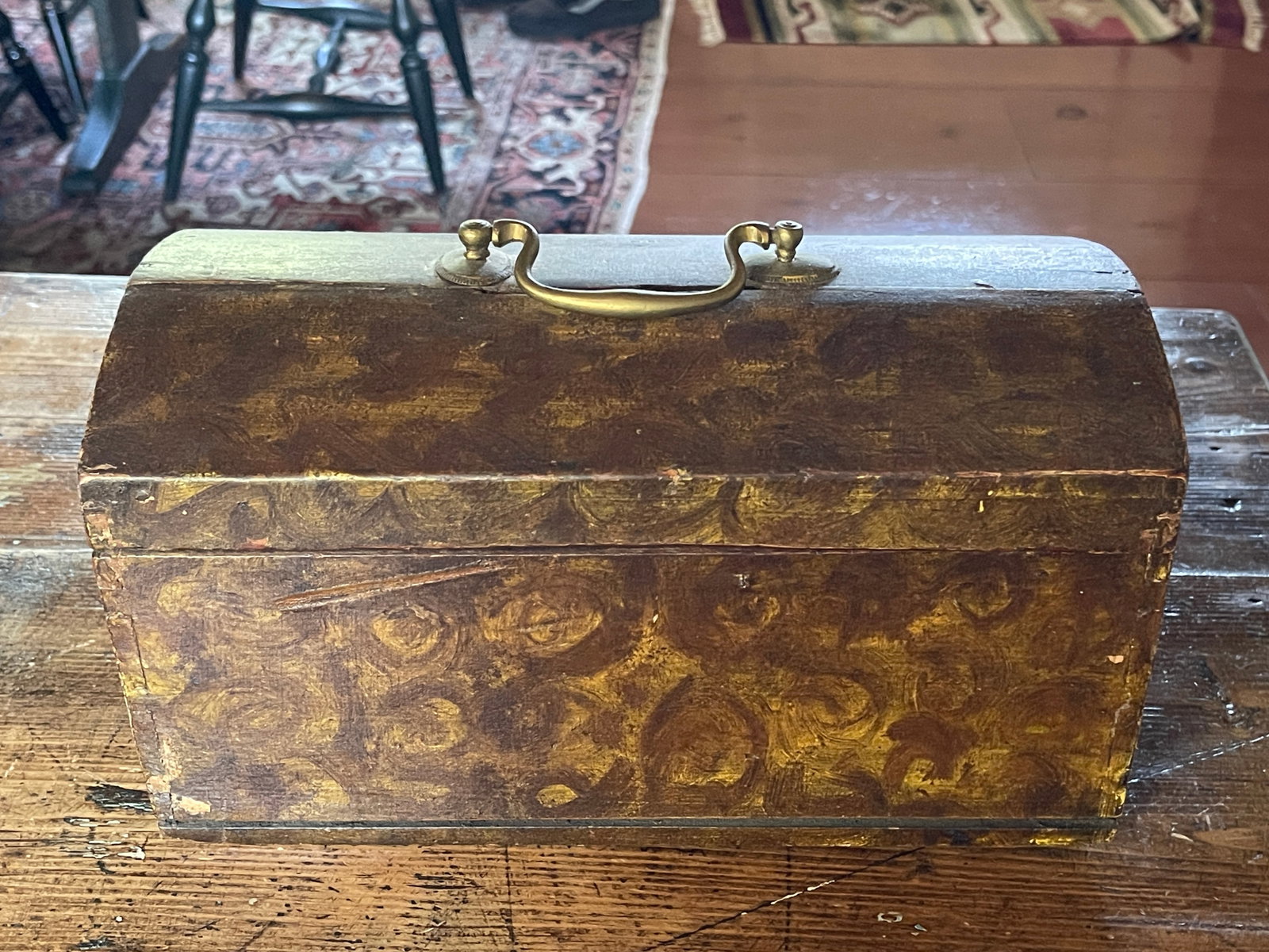 SMALL GRAIN PAINTED DOME TOP BOX: SMALL GRAIN PAINTED DOME TOP BOX 11" X 6" X 6"