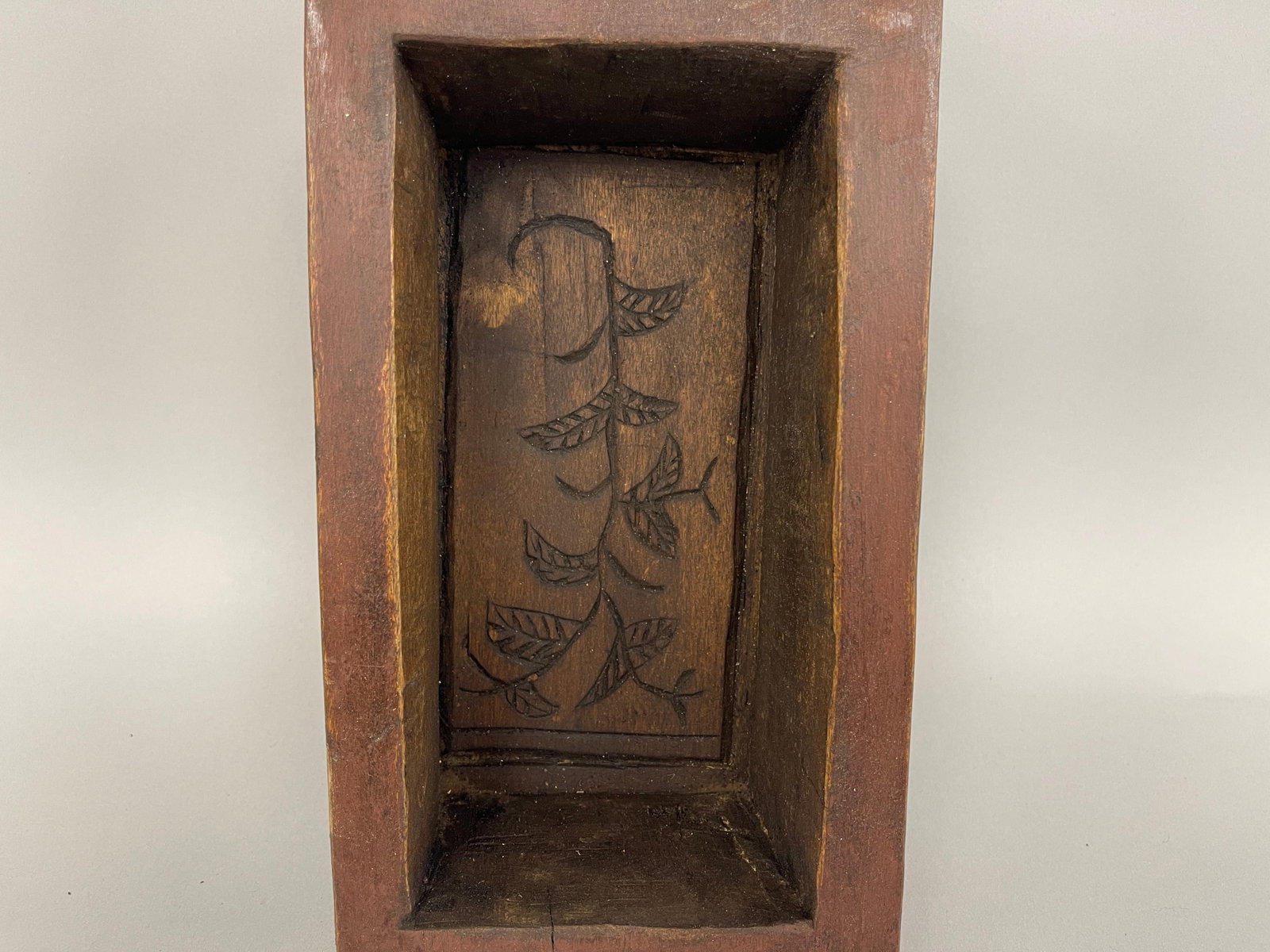 LARGE RECTANGULAR WOODEN HANDLED FOOD MOLD - 3