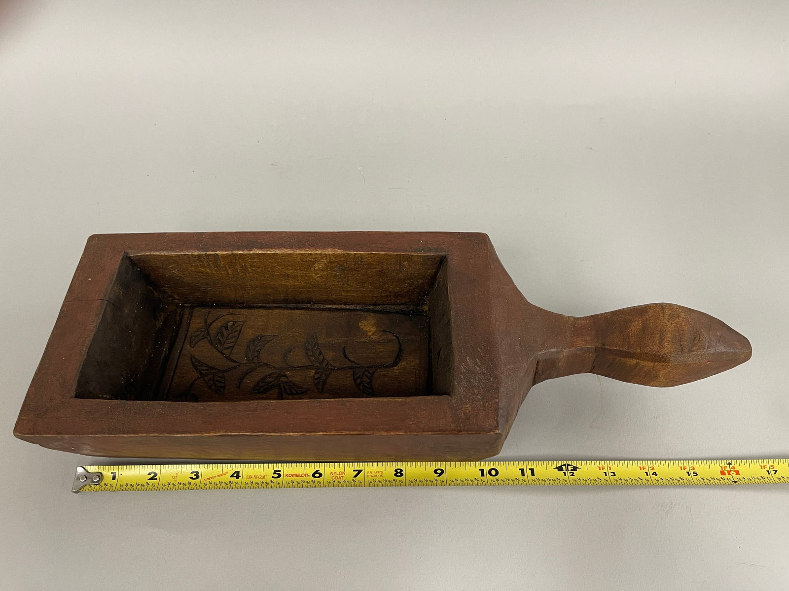 LARGE RECTANGULAR WOODEN HANDLED FOOD MOLD - 4