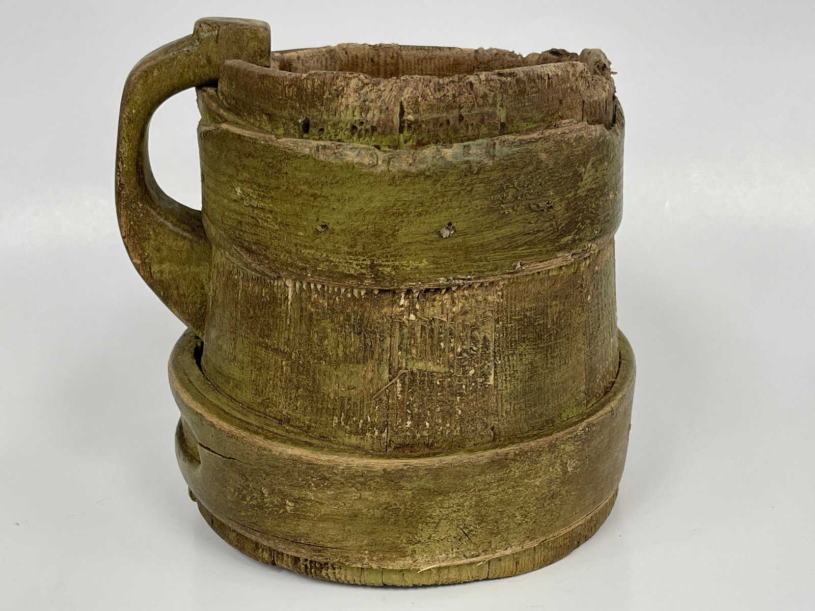 EARLY 18TH C STAVED WOODEN PIGGIN (1 of 6)