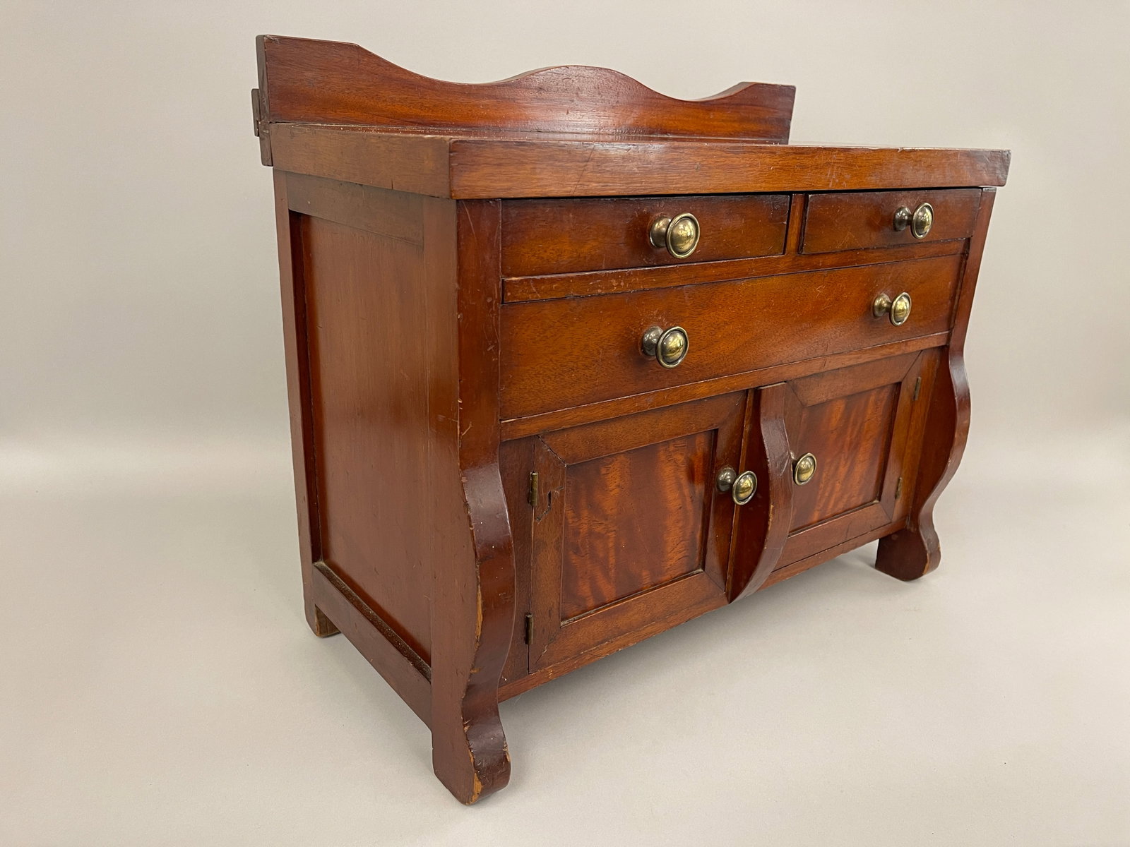 APPRENTICE MADE MINIATURE SIDEBOARD - 3