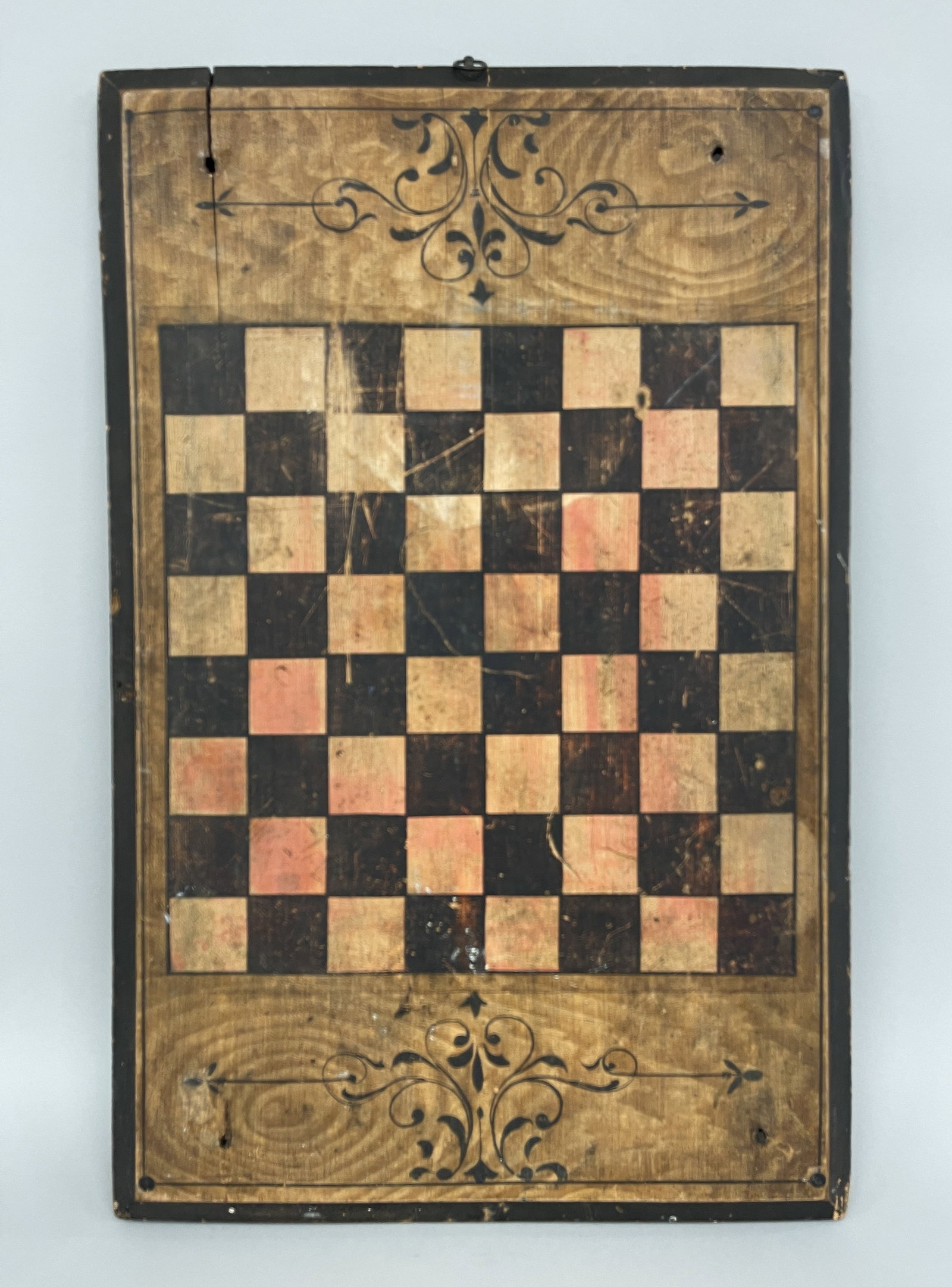 NEAT ORIGINAL PAINT DECORATIVE AMERICAN GAME BOARD (1 of 4)