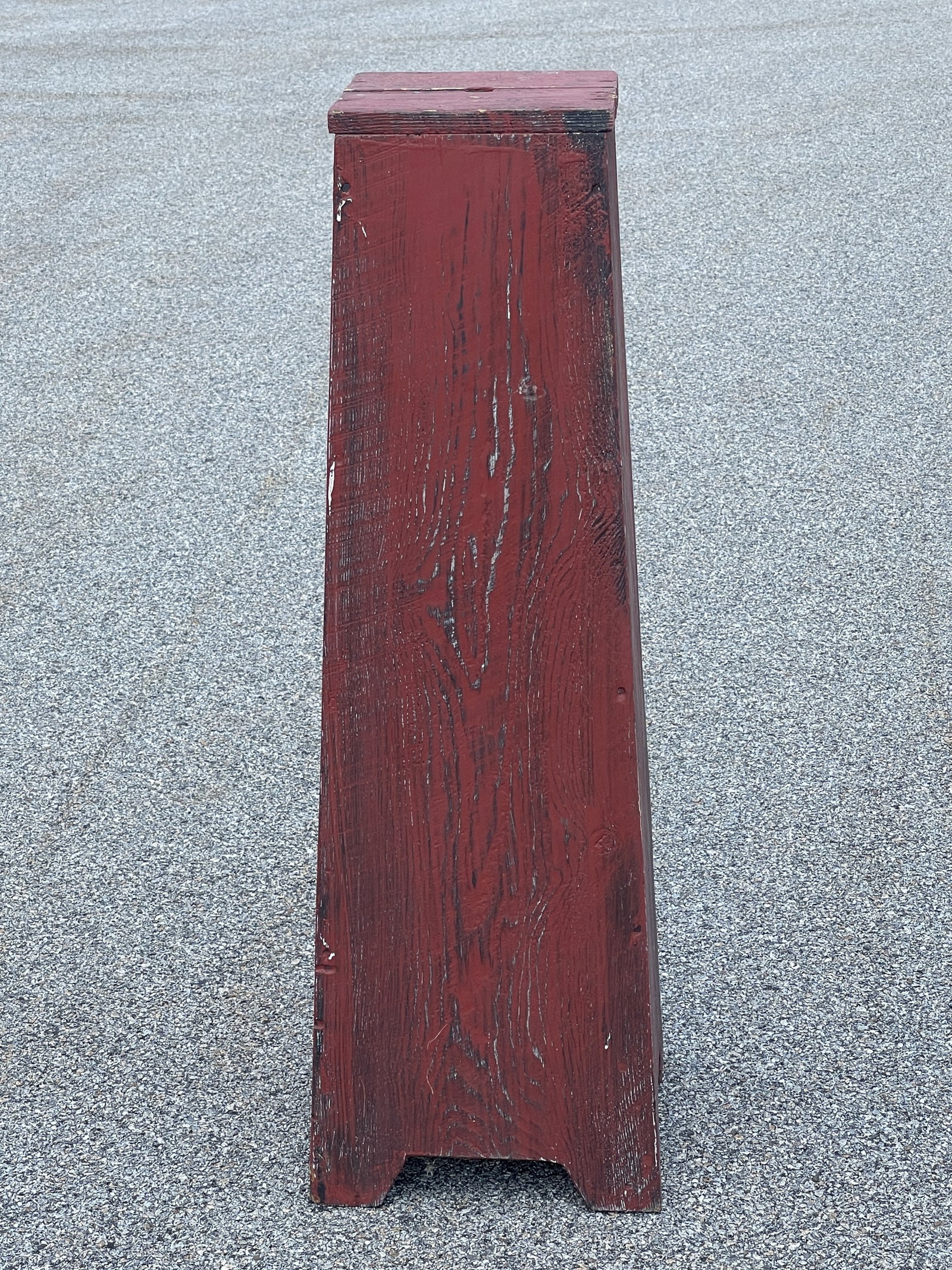PAINTED PEDESTAL - 3