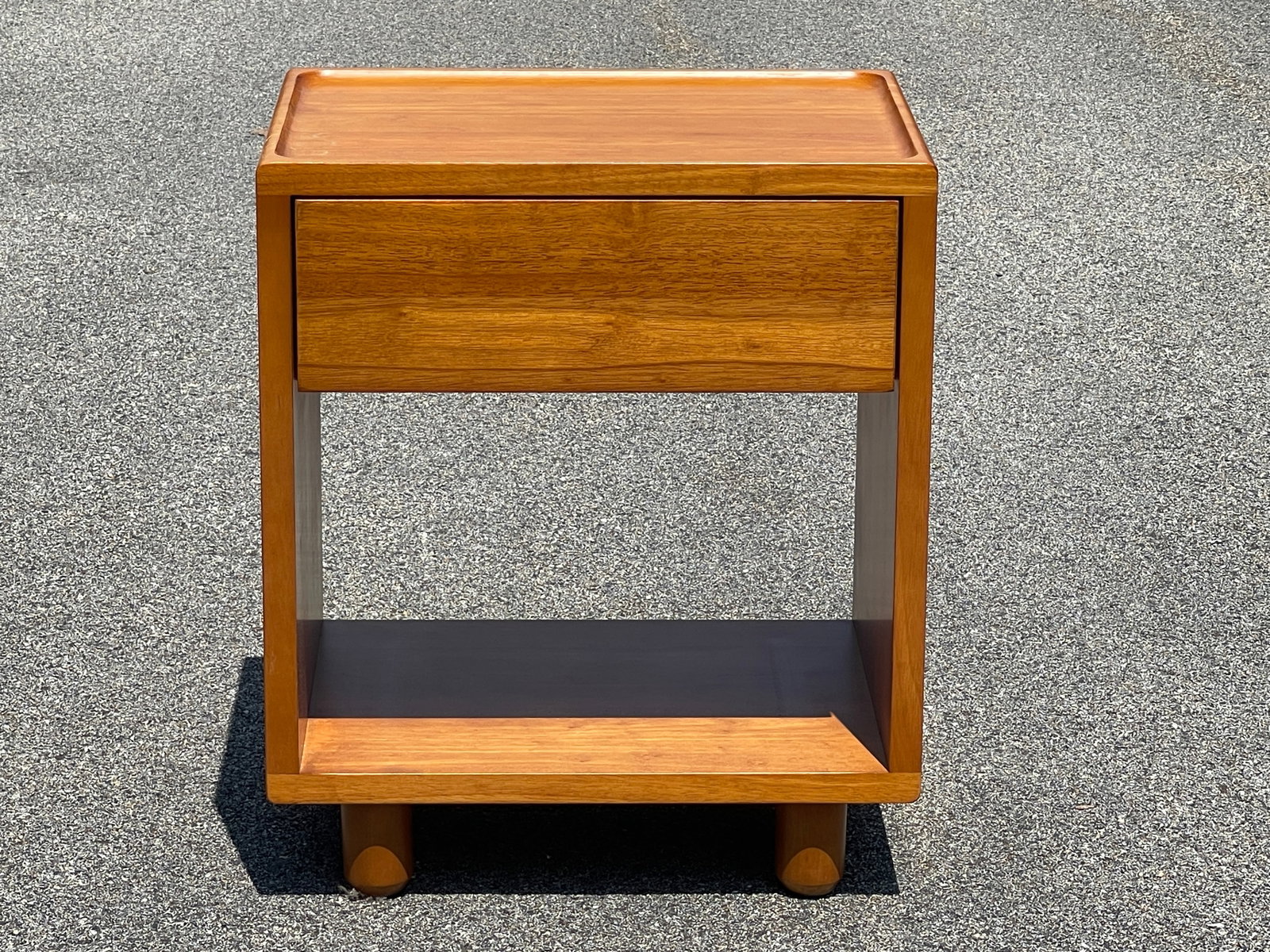 SMALL ONE DRAWER MODERN SIDE TABLE (1 of 3)