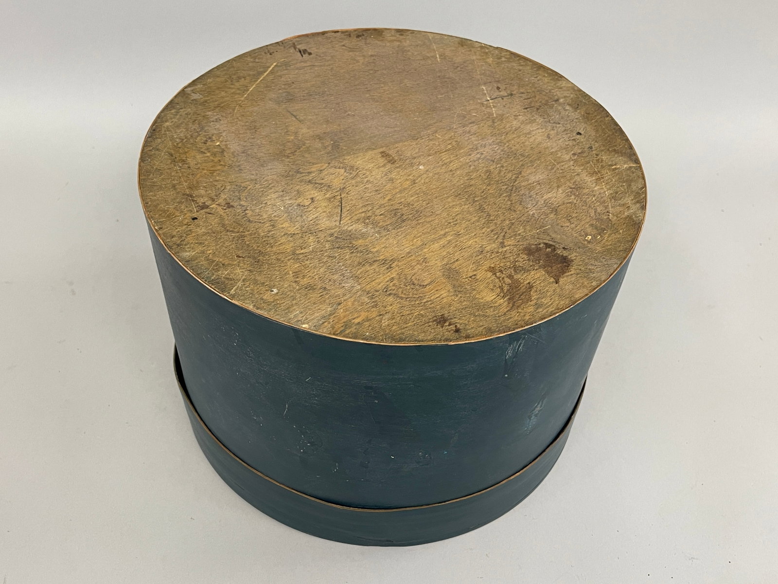 BLUE PAINTED HAT BOX - 6