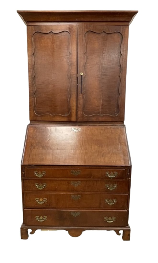EARLY TIGER MAPLE SECRETARY (1 of 9)